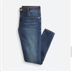 Kut from the Kloth Dayna Skinny Jean